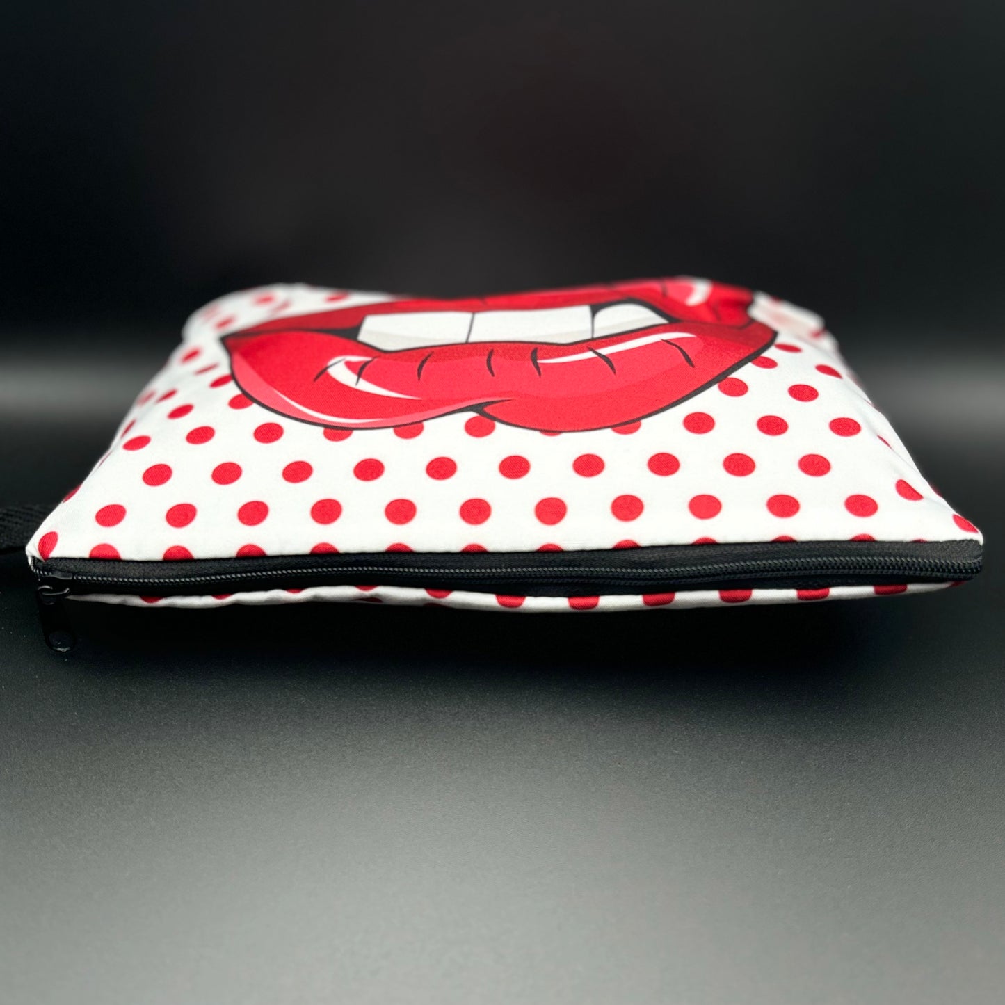 Chic Red Lips Makeup Pouch
