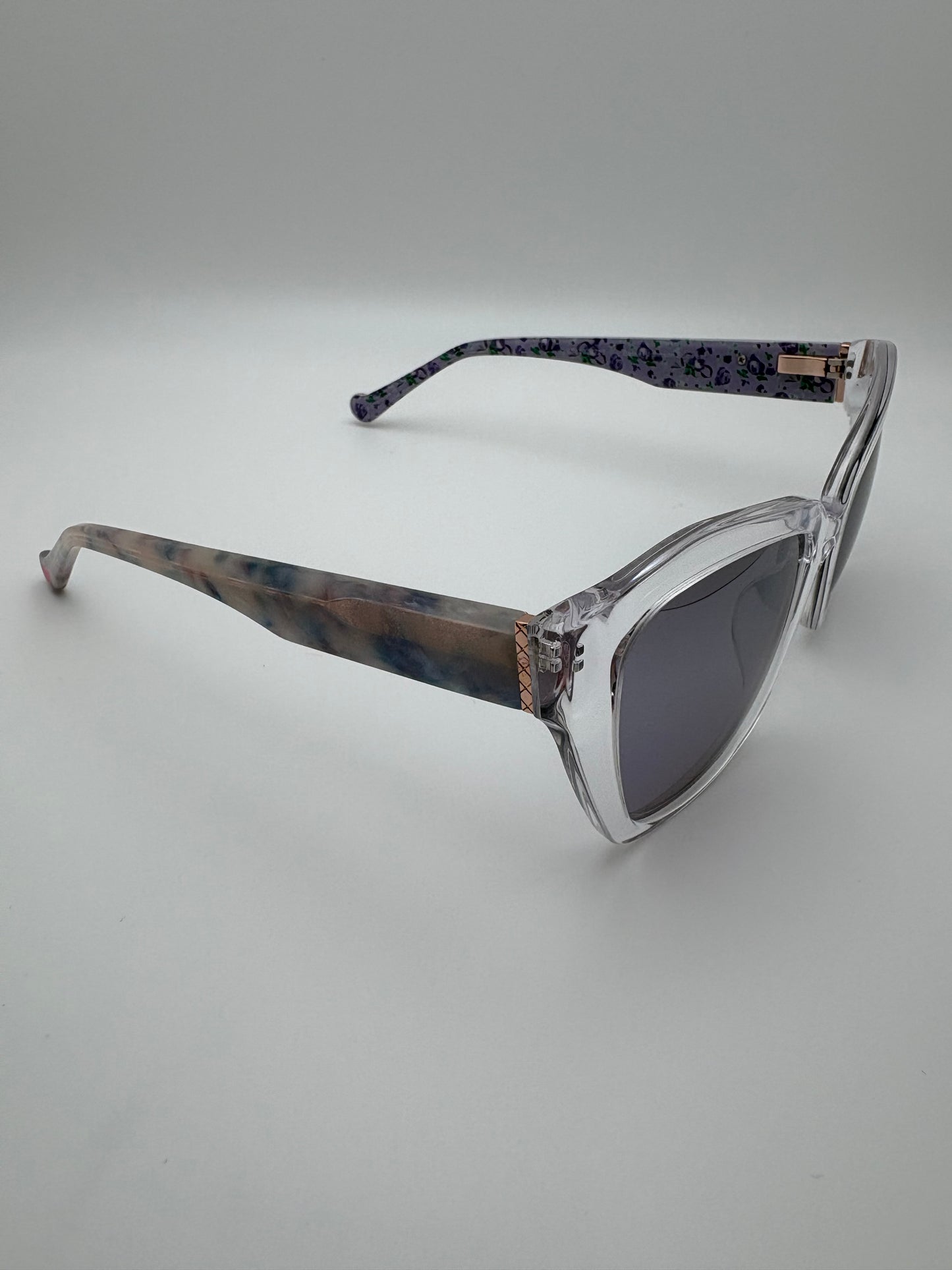 Betsey Johnson Polarized Sunglasses - Shade / Clear