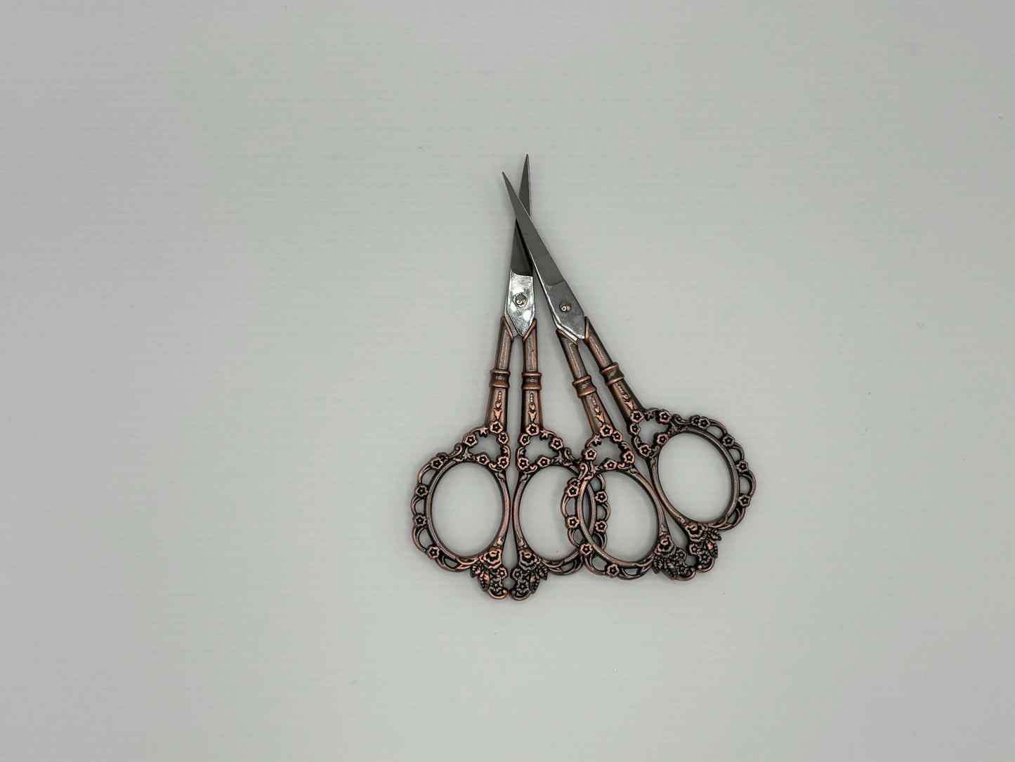 Vintage Style Eyebrow Grooming Tool