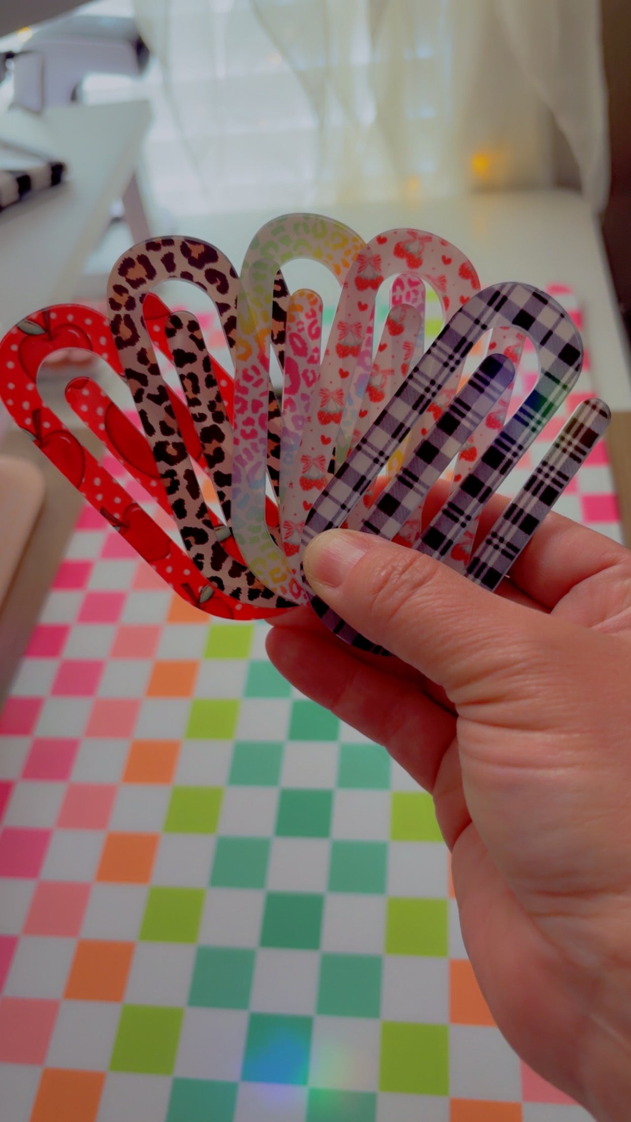 Jumbo Acrylic Paperclips