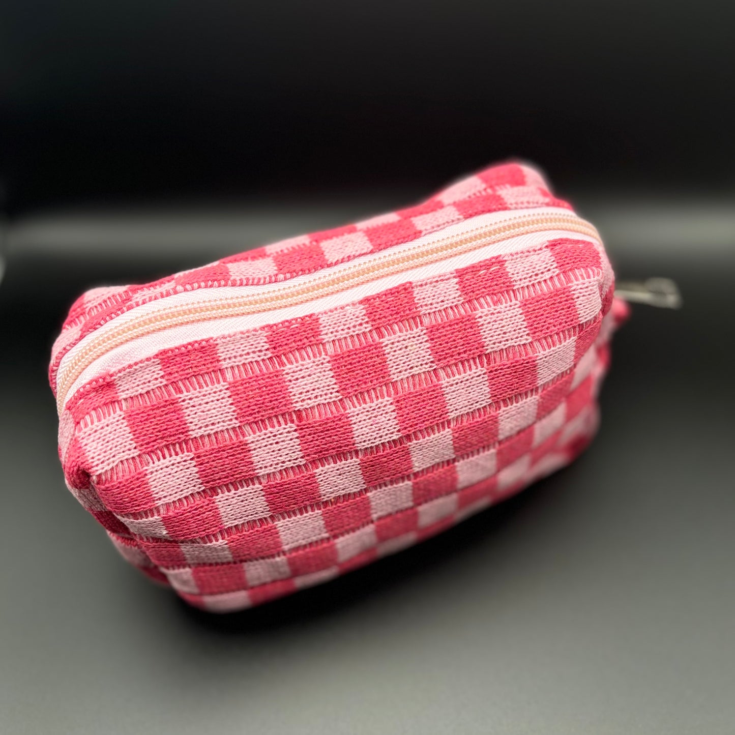 Checkered Knitted Cosmetic Bag - Pink