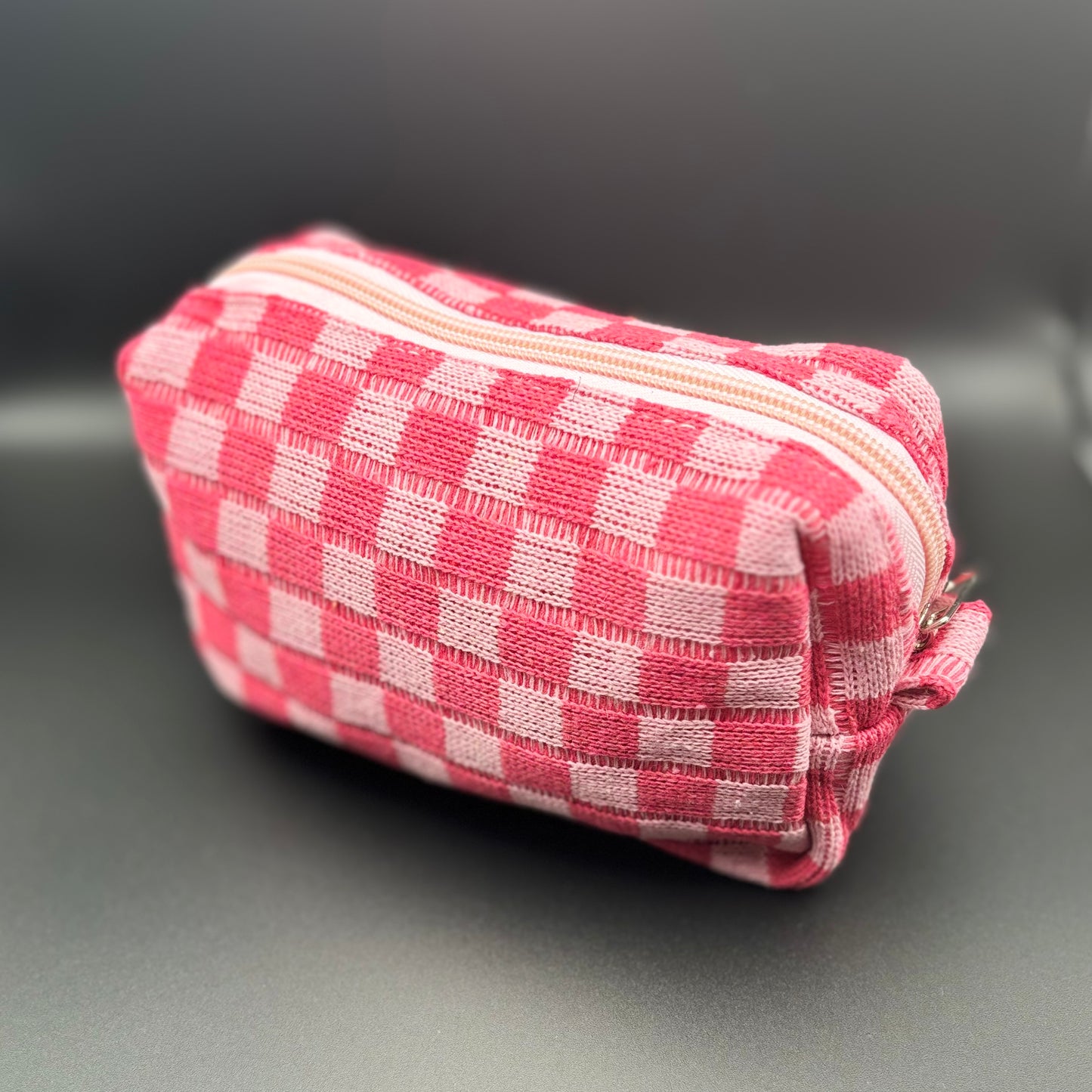 Checkered Knitted Cosmetic Bag - Pink