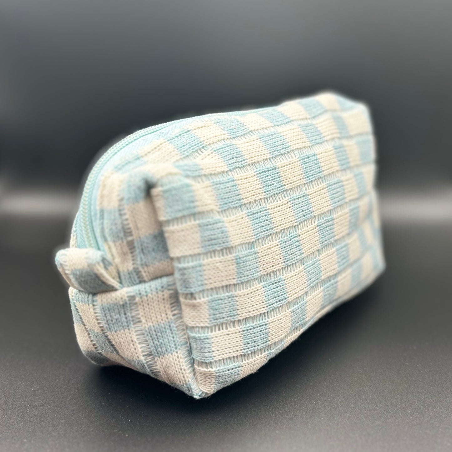Checkered Knitted Cosmetic Bag - Baby Blue